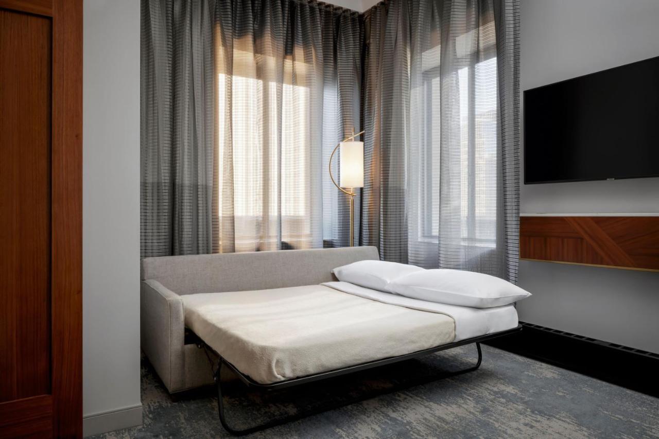 Rand Tower Hotel, Minneapolis, A Tribute Portfolio Hotel Экстерьер фото