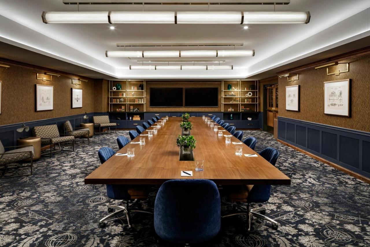 Rand Tower Hotel, Minneapolis, A Tribute Portfolio Hotel Экстерьер фото